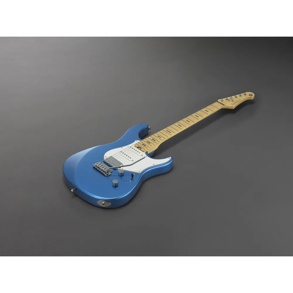 Yamaha PACP12M Pacifica Professional Electric Guitar Sparkle Blue - Image 4