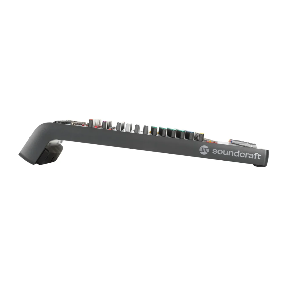 Soundcraft_SignaturePlus_22_Right